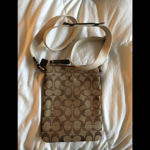 Coach Messenger Monogram Crossbody Beige/Brown